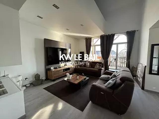 Cergy 95000 Achat / Vente appartement 6 pièces t6 au dernier étage parking