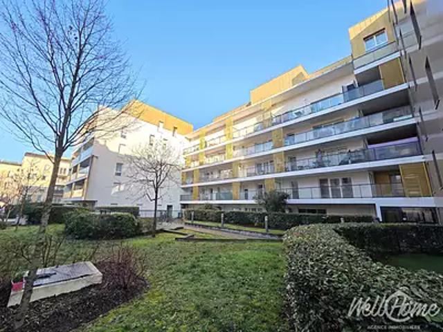 Cergy 95800 Achat / Vente appartement 2 pièces t2 parking