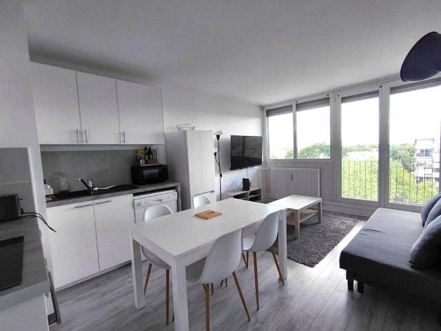 CERGY APPARTEMENT 4 PIÈCES MEUBLÉ 64,96 M²