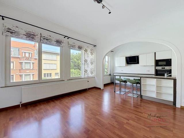 Cerisiers/Georges Henri – Balcony – EPC D