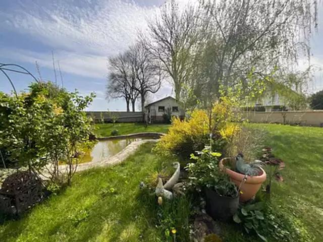 Cerisy Buleux 80140 Achat / Vente maison 8 pièces t8 parking
