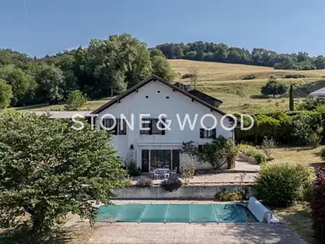 Cernex 74350 Achat / Vente maison 5 pièces t5 piscine