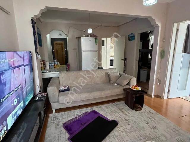 Cerrahpaşa’da Satılık 2+1 Salon Haseki Hastanesine 1 Dk Yürüme Mesafesinde Krediye Uygun
