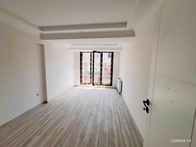 CERRAHPAŞA KÜÇÜK LANGA CADDESİNDE SATILIK SIFIR DAİRE KOÇ EMLAK