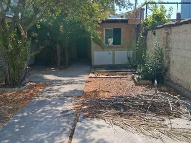 Cerrillos, amplia propiedad habitacional y/o semi industrial | 3 dormitorios por 18500.00 en Cerrillos