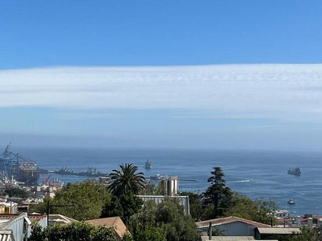 Cerro yungay, vista al mar, se aceptan ofertas