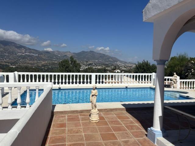 Cerros del Aguila Detached Villa