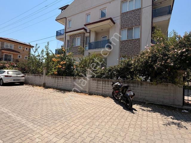 Cesur Emlak'tan Dalaman Pazar Yerinde Kiralık Eşyalı 1+1 Daire