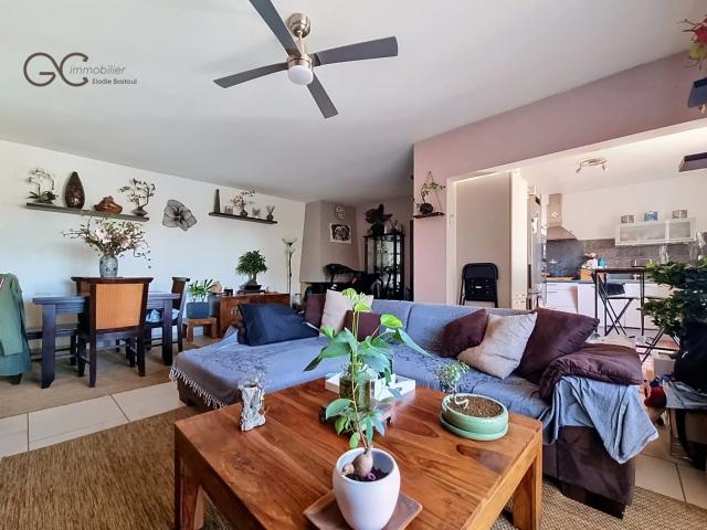 Cessenon sur Orb – Belle maison de village avec immense gara. 106m² Cessenon sur Orb