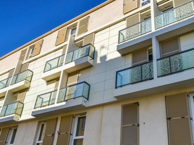 Cession Appartement en Résidence Etudiante de type 1 de 17 m² à TOULON Carré Vérane LES BELLES ANNEES