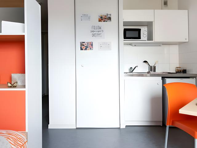 Cession Appartement en Résidence Etudiante de type Studio de 18 m² à LYON Studio 7 CARDINAL GROUPE