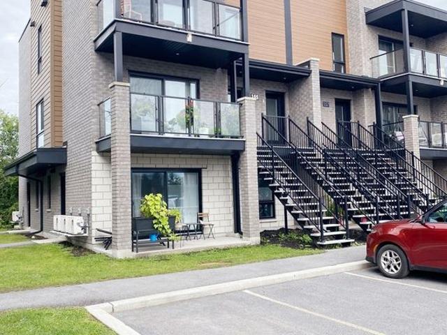 Cession Bail spacieux 3 Chambres, Aylmer