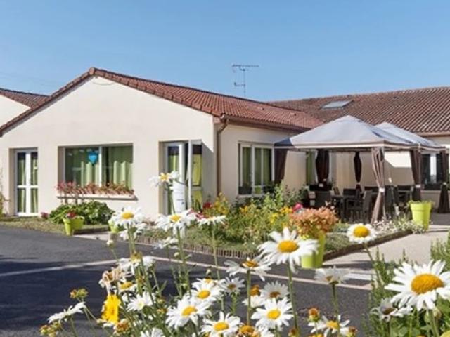 Cession dans une Chambre en Ehpad à Monts sur Guesnes Les Scévolles COLISÉE