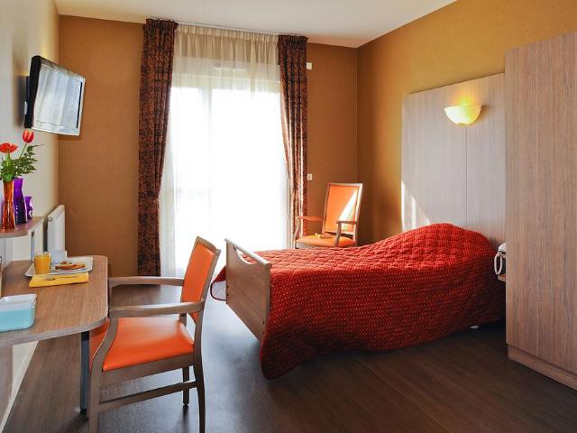 Cession dans une Chambre en Ehpad à Prayssas Clariane Prayssas Le Hameau Clariane Ex Korian EHPAD
