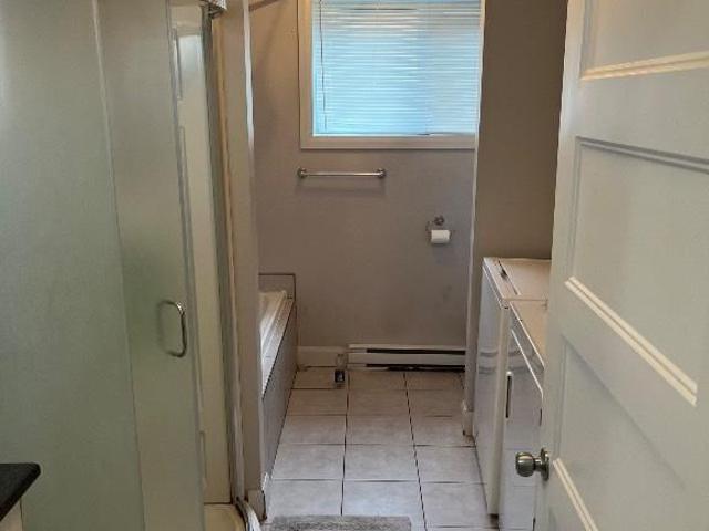 Cession de bail – Grand 3 1/2 meublé