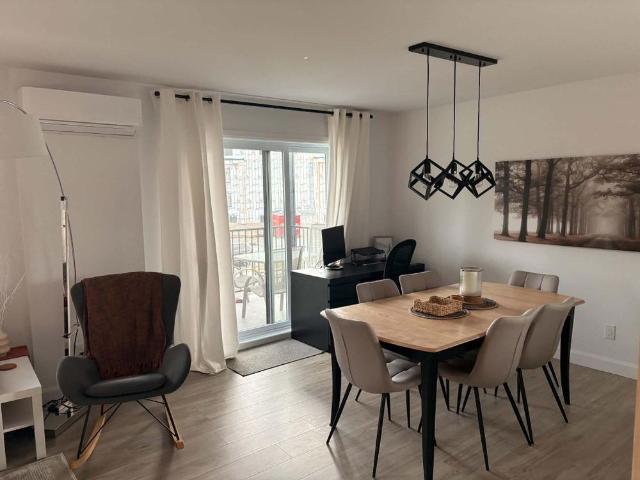 Cession de bail – Magnifique grand 4 ½ style condo