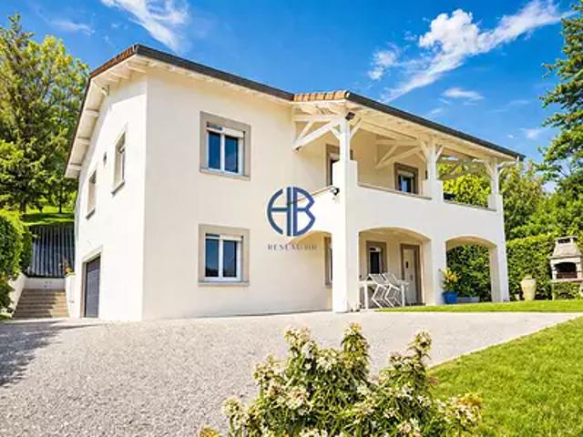 Cessieu 38110 Achat / Vente maison 7 pièces t7 piscine