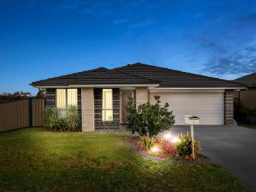 Cessnock, Narone Creek - Garden, Parking