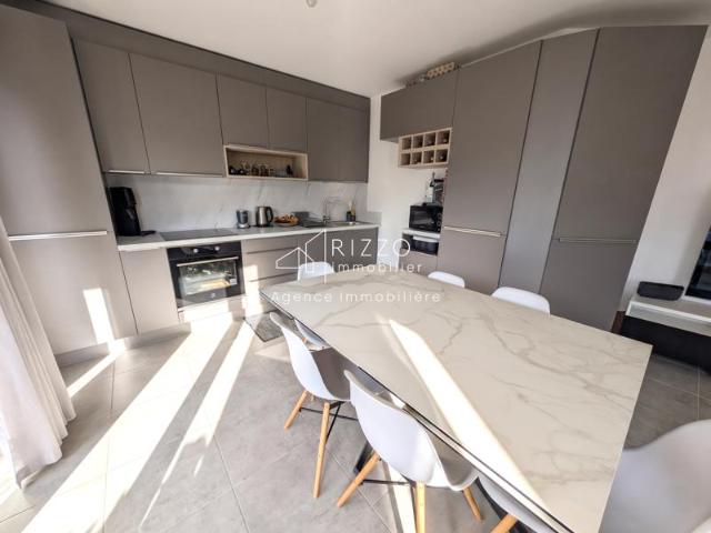 Cessy 01: T3 de 2024 71 m2 avec Terrasse & Garage