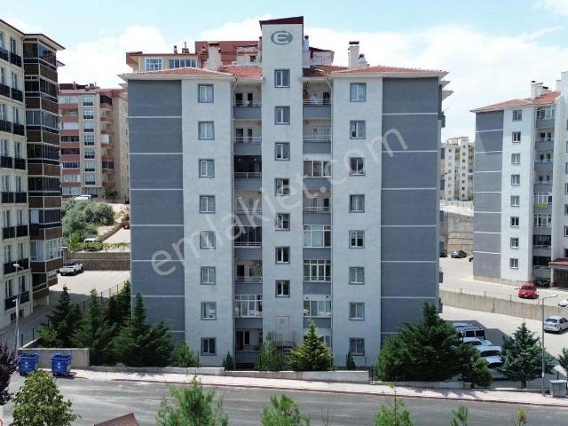 Cevherdudayev Mah.de 145 M² Kiracısı Hazır Satılık 3+1 Daire