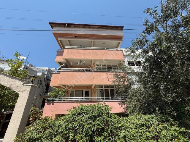 Ceyap Gayrimenkulden Avcılarda Kiralık Eşyalı 3+1 Daire