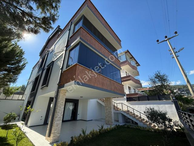 Ceyap Gayrimenkulden Gürede Satılık 5+1 Müstakil Bahçeli Villa