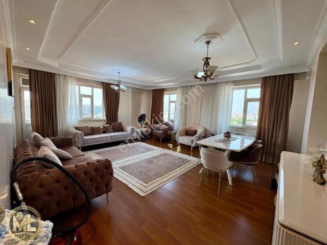 Ceylan Avm Karşısında Bakımlı 3+1 Satılık Daire