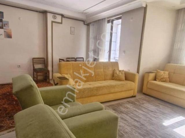 Ceylan Emlaktn Eşyalı 1+1 Daire
