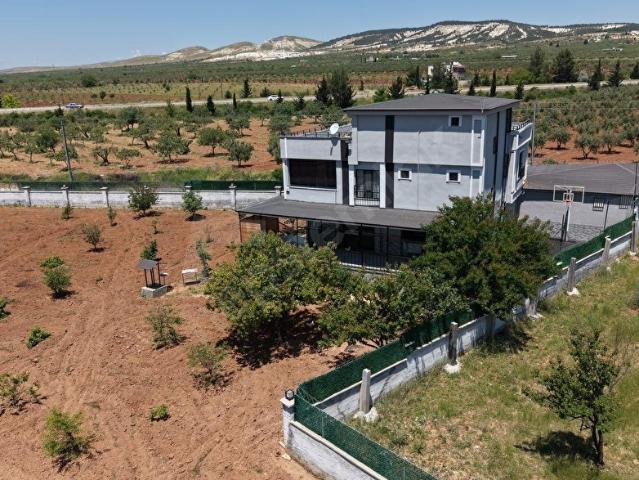 CEYLAN YILMAZ'DAN DOĞANIN KALBİNDE,LÜKS YAŞAM FIRSATI!