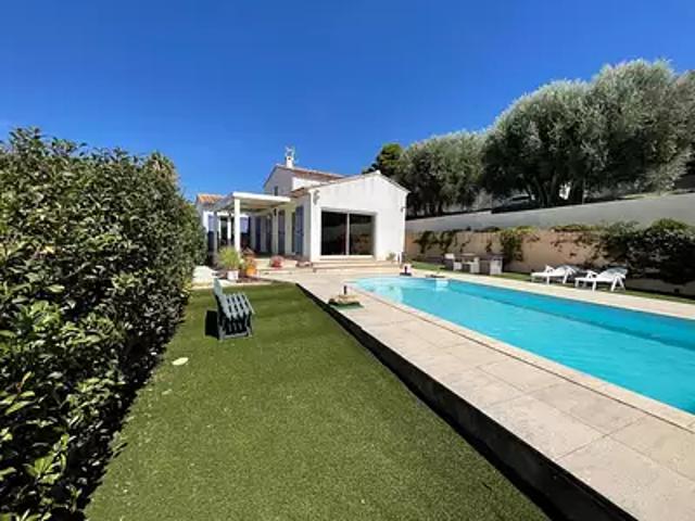 Ceyreste 13600 Achat / Vente maison 5 pièces t5 piscine jardin
