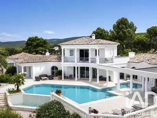 Ceyreste 13600 Achat / Vente maison 8 pièces t8 piscine terrasse