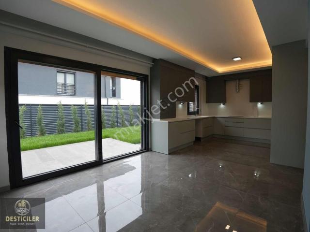 Ck 30 | Aşağısöğütönünde Ultra Lüks Köşe Villa
