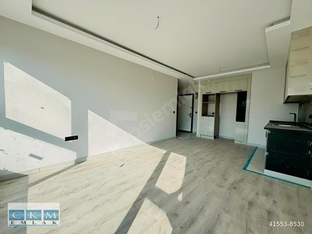 CKM'DEN CRYSTAL TOWER 30. KATTA PANORAMİK MANZARALI LÜKS 2+1