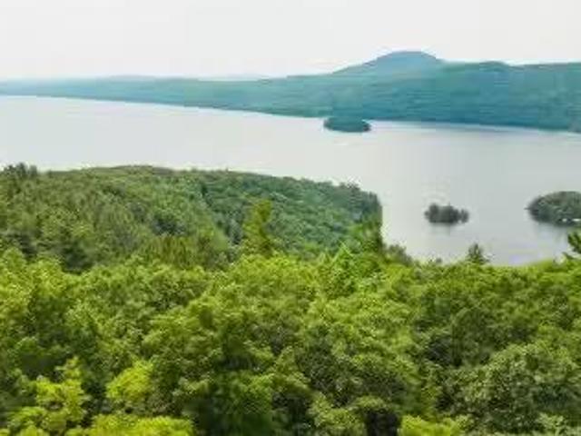 Ch. De Magoon Point, Stanstead Canton, QC, J0B 1T0 vacant.