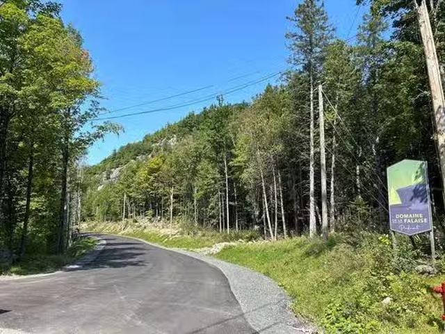 Ch. Des Albatros, Piedmont, QC, J0R 1K0 vacant land for sale.