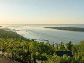 Ch. Du Domaine Charlevoix, Les Éboulements, QC, G0A 2M0 vaca.