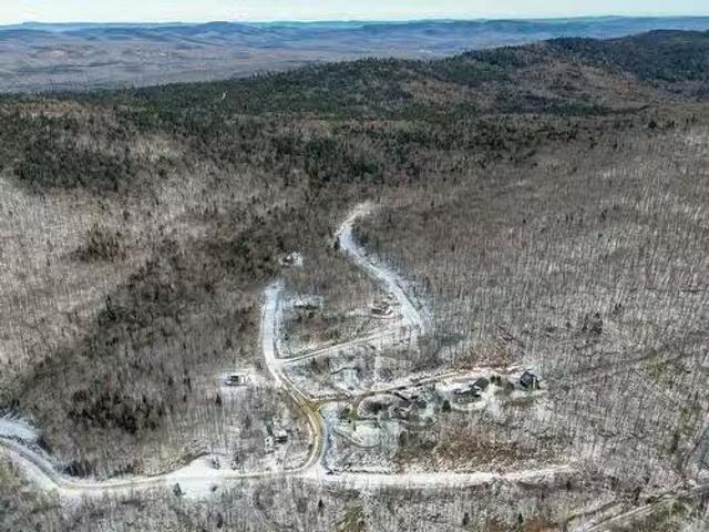 Ch. Du Domaine Forget, Saint Donat, QC, J0T 2C0 vacant land.