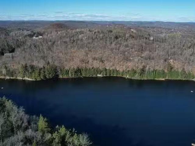 Ch. Du Lac Loranger, Saint Sauveur, QC, J0R 1R1 vacant land.