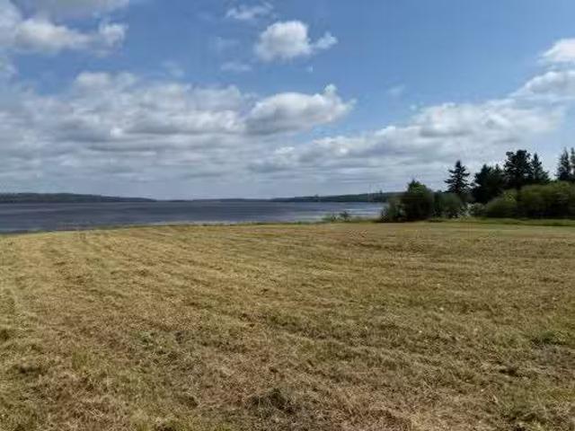 Ch. Du Petit N. E. Moffet, QC, J0Z 2W0 vacant land for sale.
