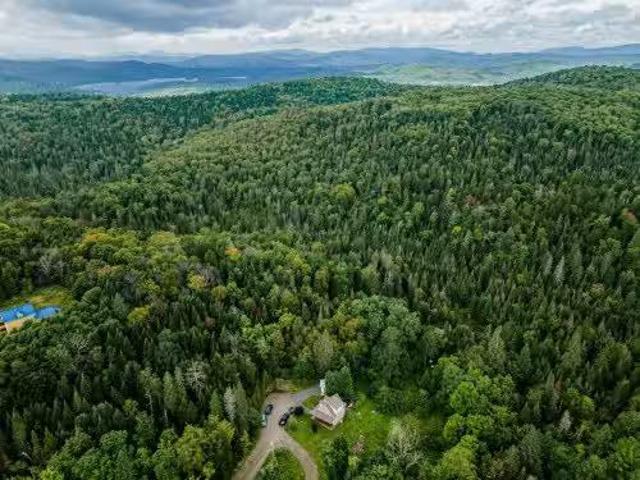 Ch. Gillespie, Sainte Agathe Des Monts, QC, J8C 0X5 vacant l.