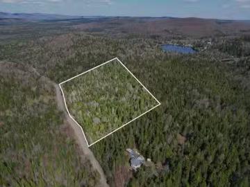 Ch. Ladouceur, Sainte Agathe Des Monts, QC, J8C 3R8 vacant l.