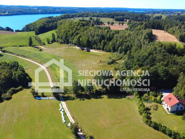 Ekskluzywna rezydencja z widokiem na jezioro Raduńskie