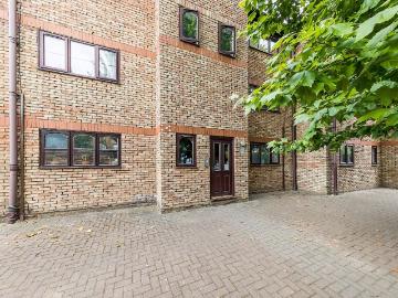 Chobham Road, London E15, 1 bed flat to rent, £1,600 pcm | PrimeLocation