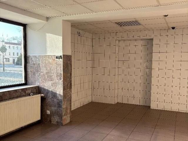 Do sprzedania funkcjonalny lokal 73 m² w centrum Chocianowa