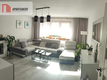 Przestronne 3 pokojowe mieszkanie z balkonem, blisko centrum