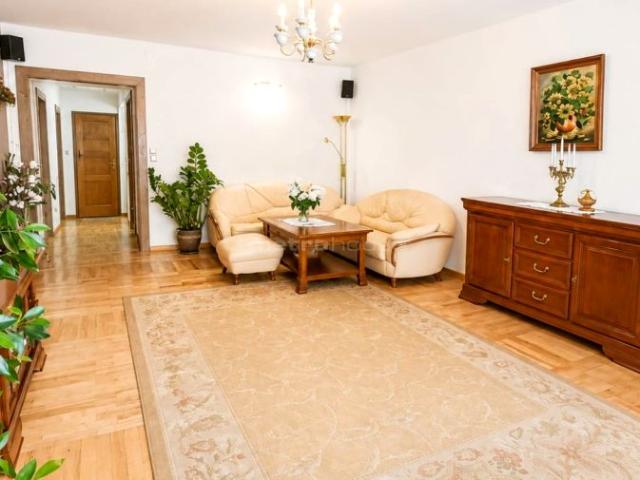 Chodkiewicza 122,39 m², Kielce