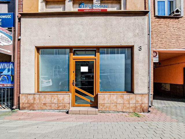 Duży lokal handlowo usługowy w centrum Chodzieży z możliwością podziału