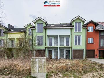Dom w zabudowie szeregowej 150 m2 z garażem i ogrodem