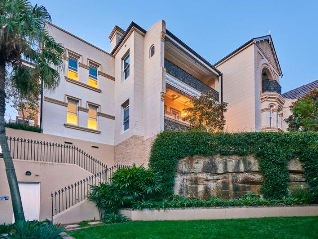Choice of 10 Apartments in Grand Victorian Residence