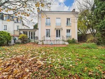 Choisy le Roi 94600 Achat / Vente maison 9 pièces t9 terrasse balcon
